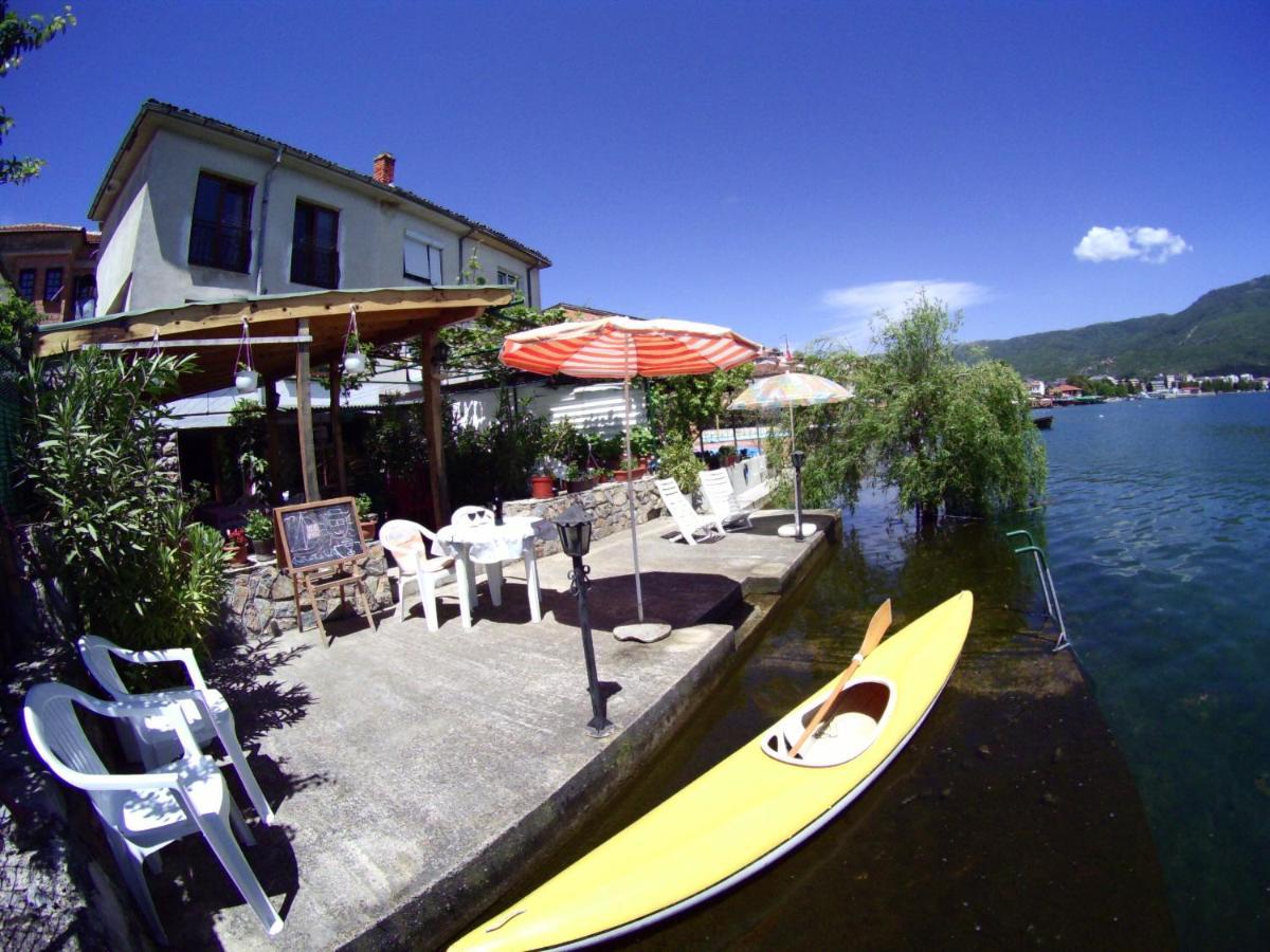 'By The Lake' Apartments Ohrid Luaran gambar