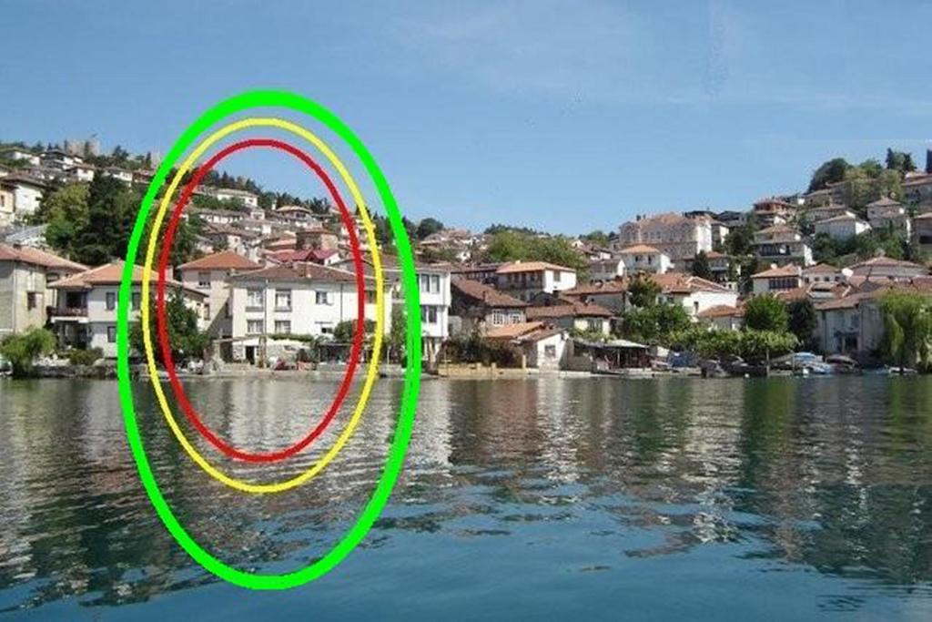 'By The Lake' Apartments Ohrid Bilik gambar