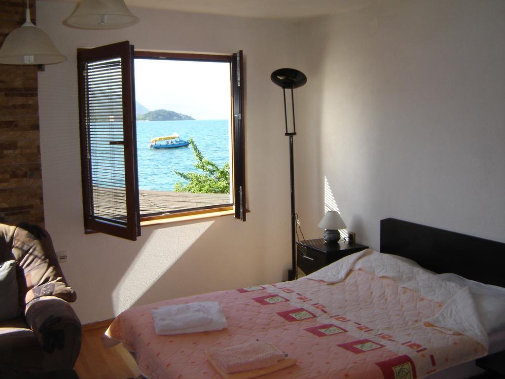 'By The Lake' Apartments Ohrid Bilik gambar