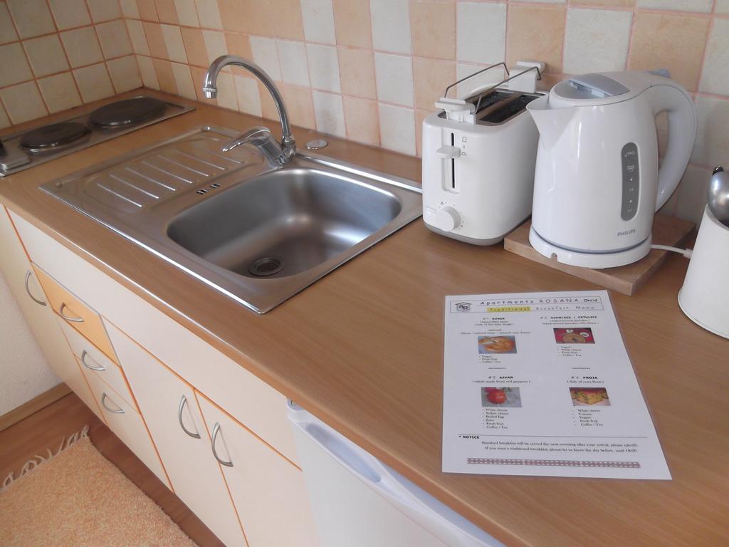 'By The Lake' Apartments Ohrid Luaran gambar
