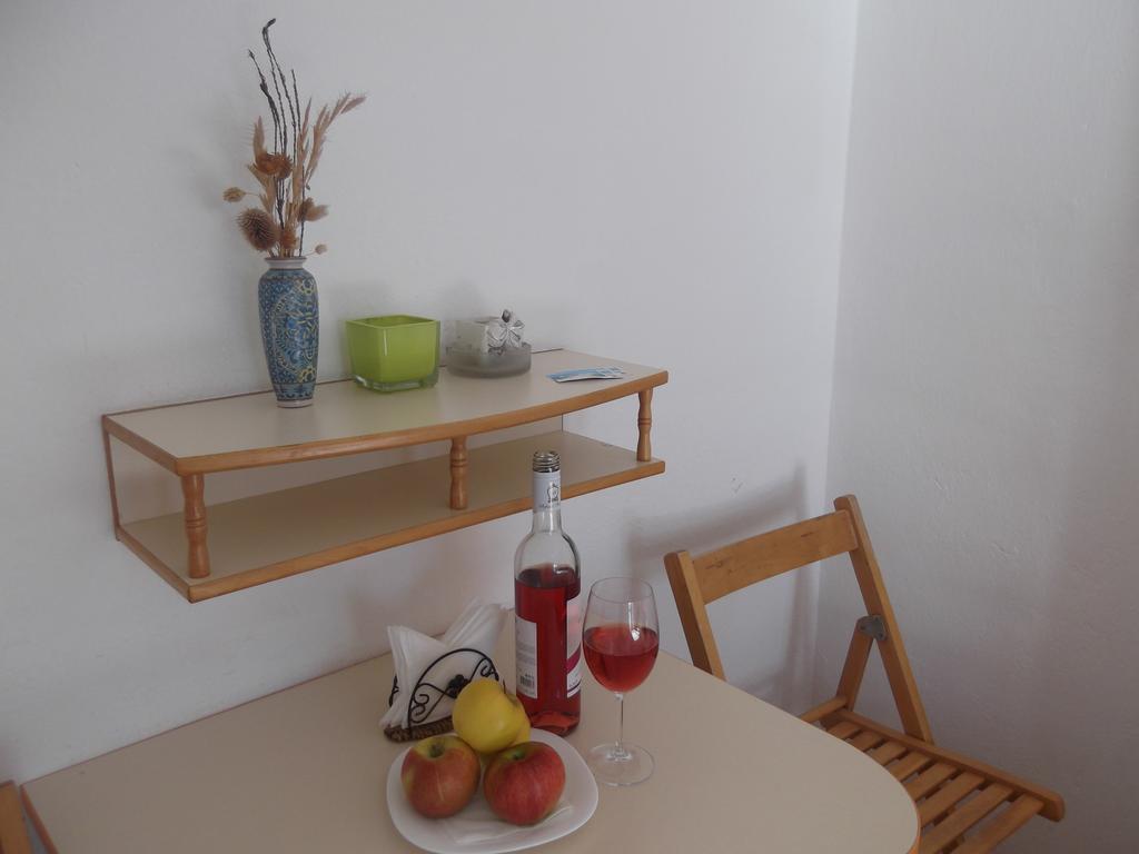 'By The Lake' Apartments Ohrid Luaran gambar