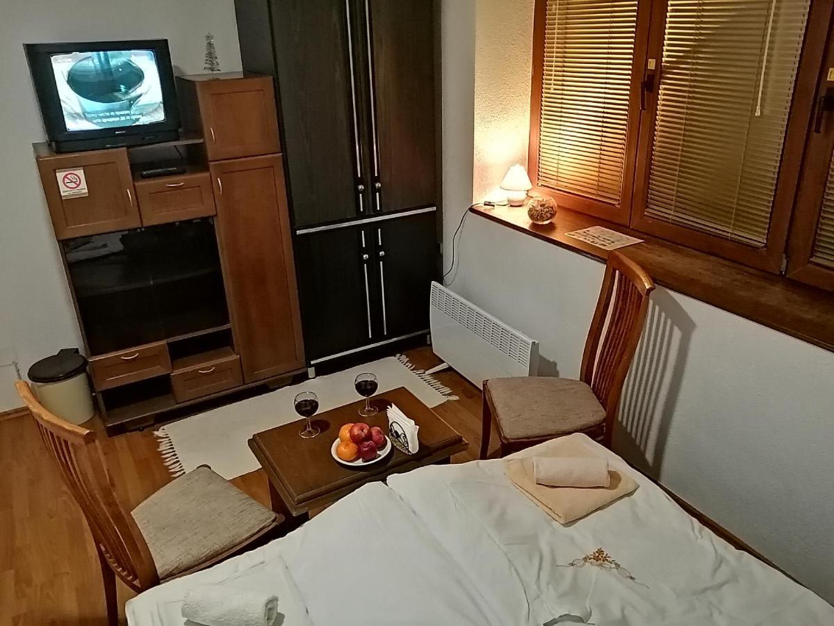 'By The Lake' Apartments Ohrid Luaran gambar